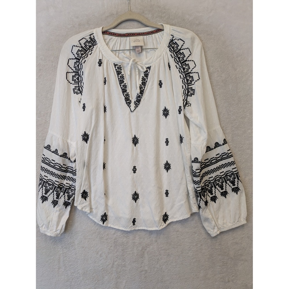 Knox Rose White Peasant Blouse with Black Embroidery